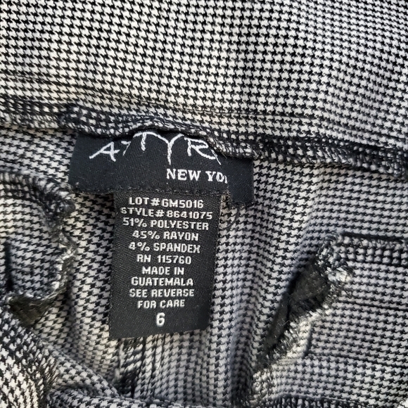 Attyre New York Black and White Houndstooth Stretchable Dress Pants Size 6 - Picture 8 of 9
